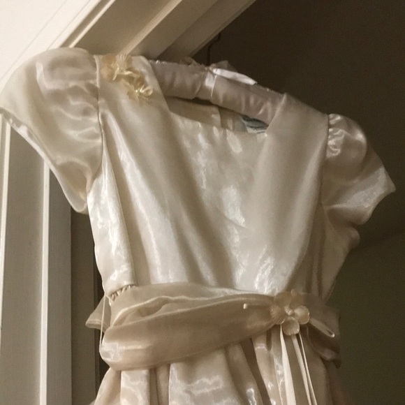 SOLD! HOST PICK: Rare Editions Girl’s Formal Gown - Picture 4 of 8